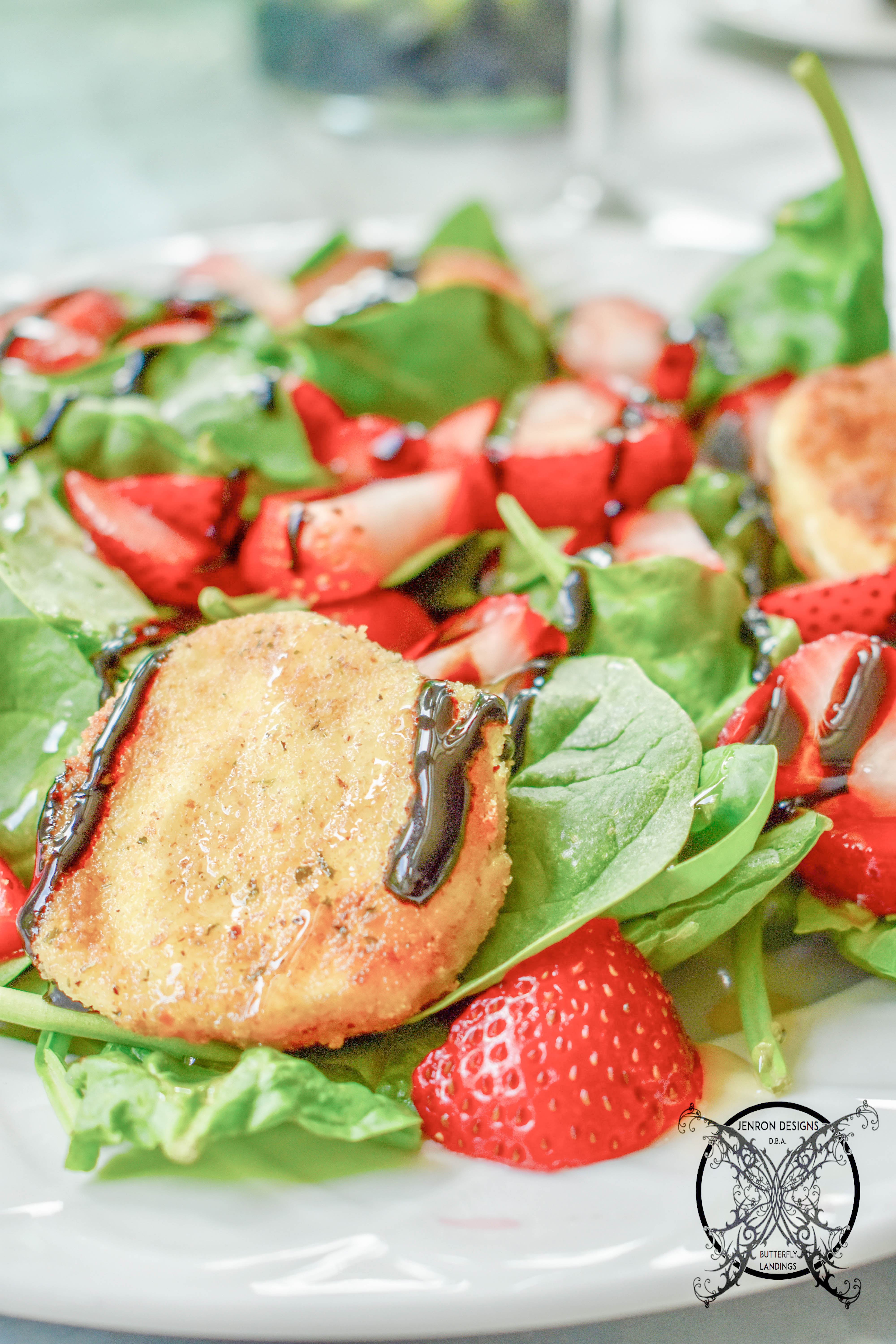 Strawberry & Fried Goat Cheese Salad | JENRON DESIGNS