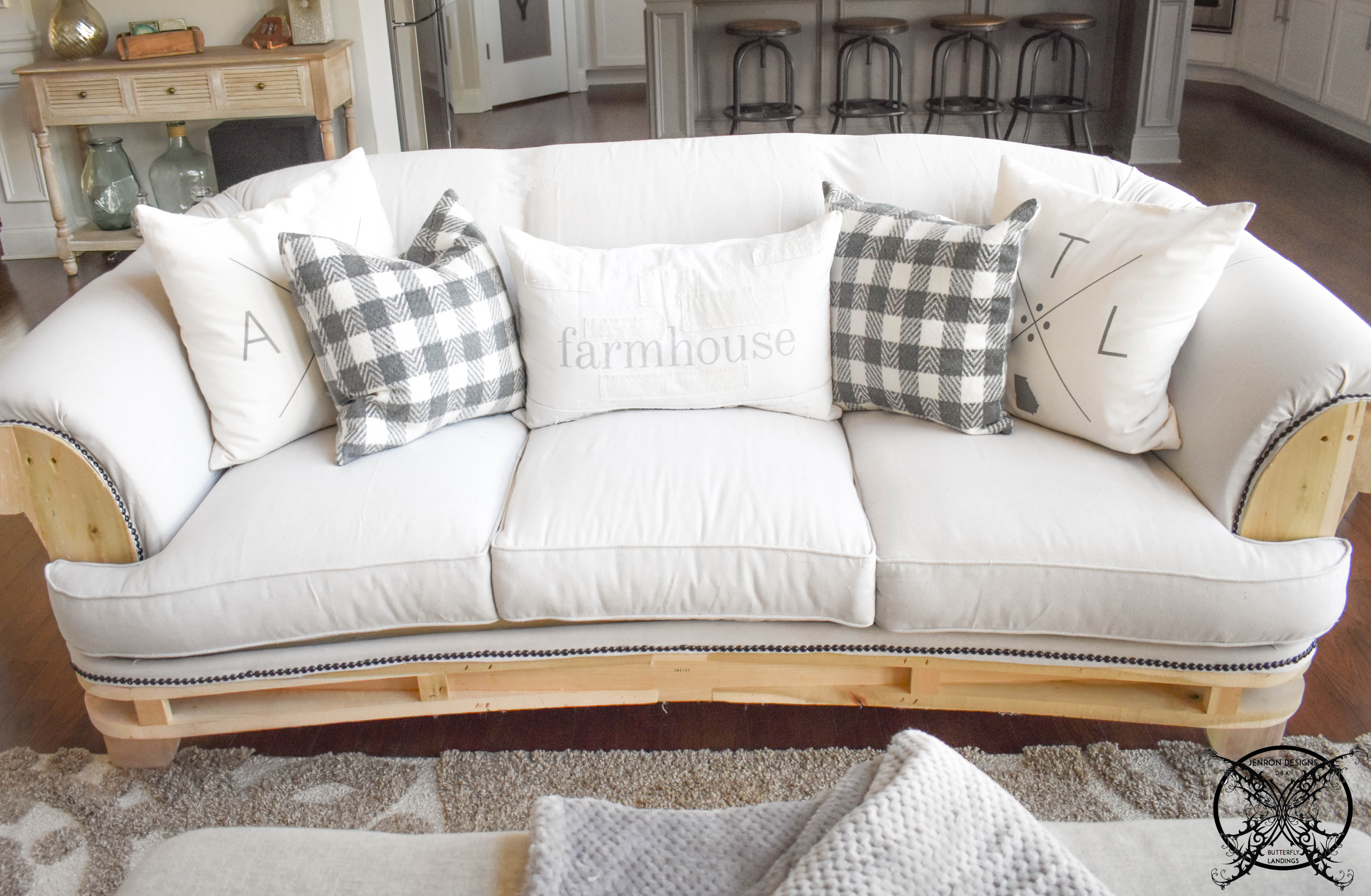 Stunning DIY Decorative Leather Throw Pillows - Houseful of Handmade
