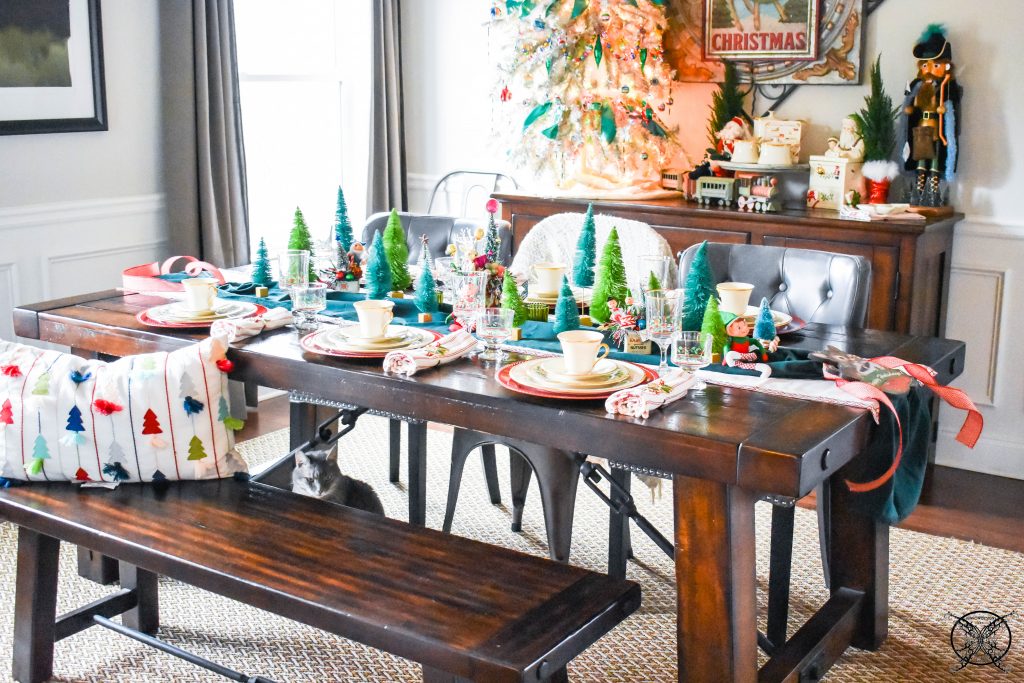 Feature Dining Room Tablescape Christmas JENRON DESIGNS