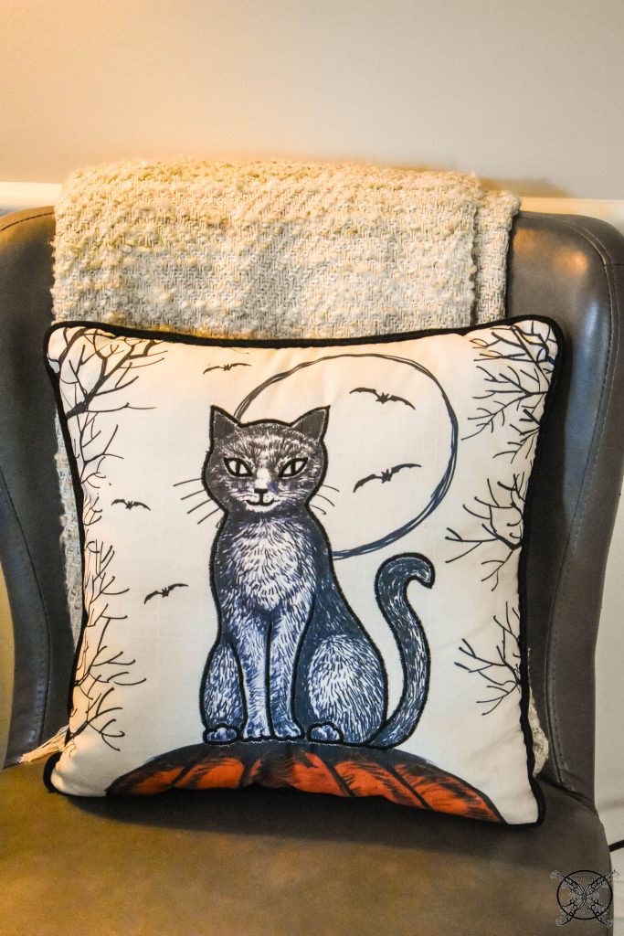 Black Cat PIllows JENRON DESIGNS