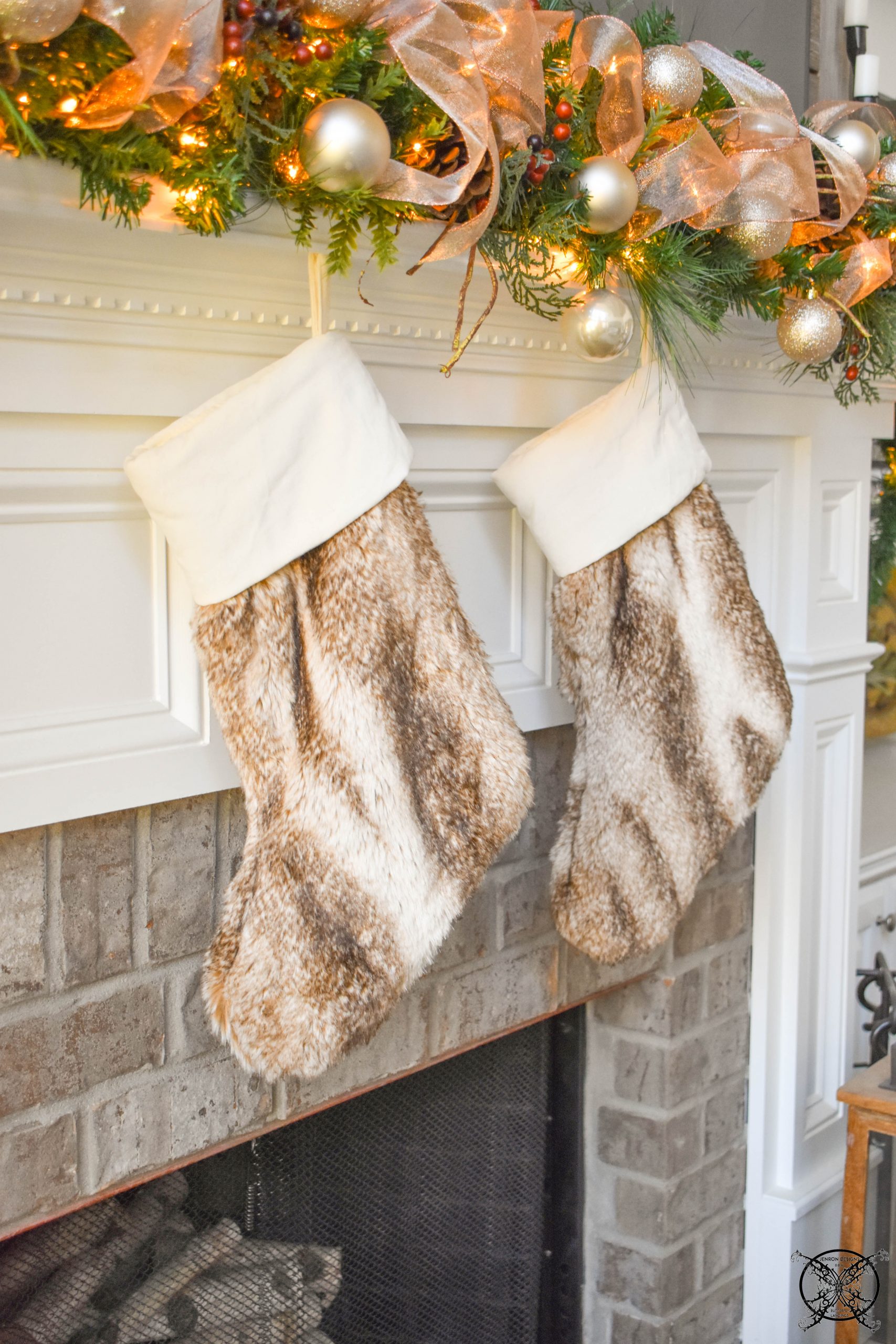 Home for the Holidays Mantle JENRON DESIGNS