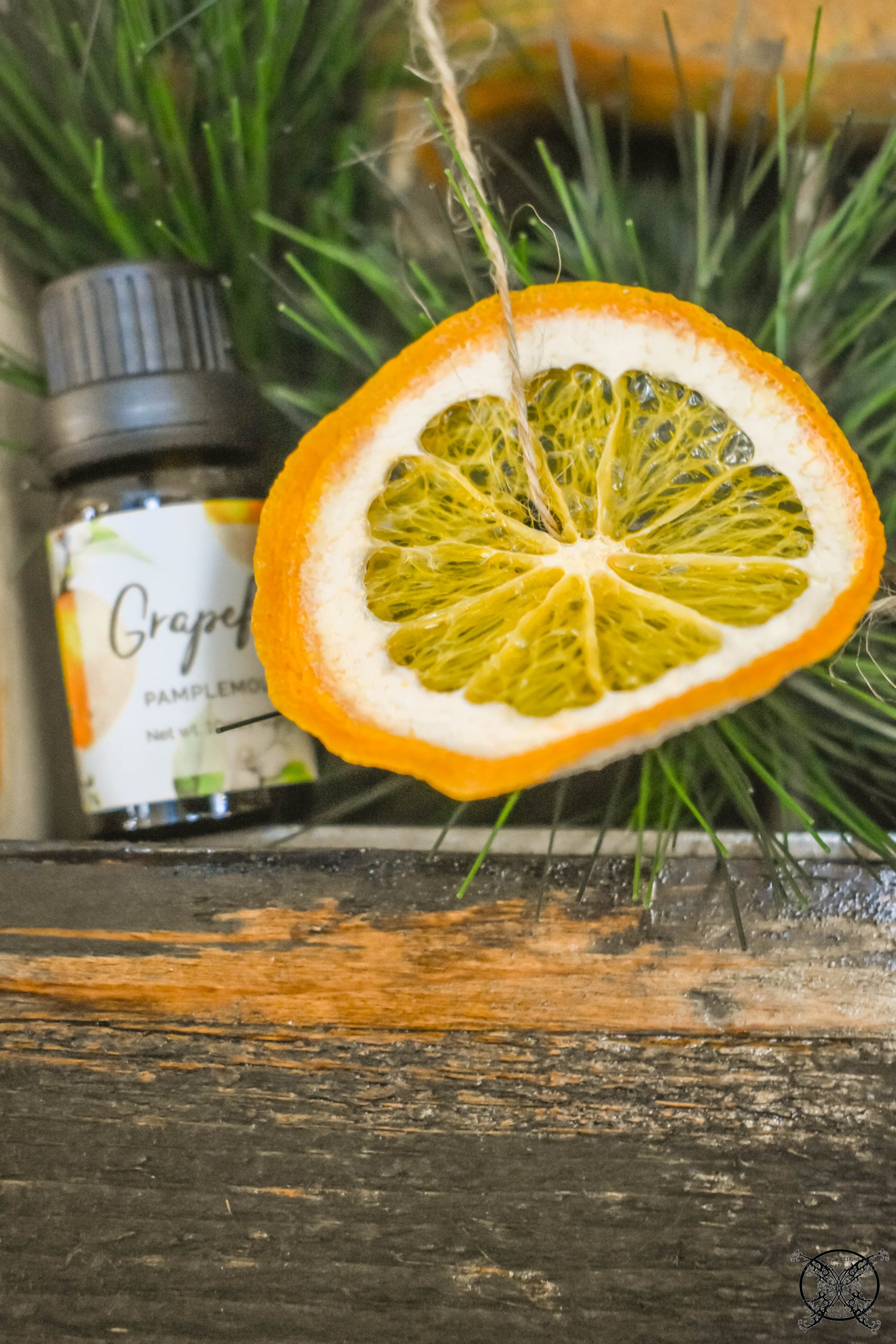 Orange Slice with Essential Oils Garland JENRON DESIGNS